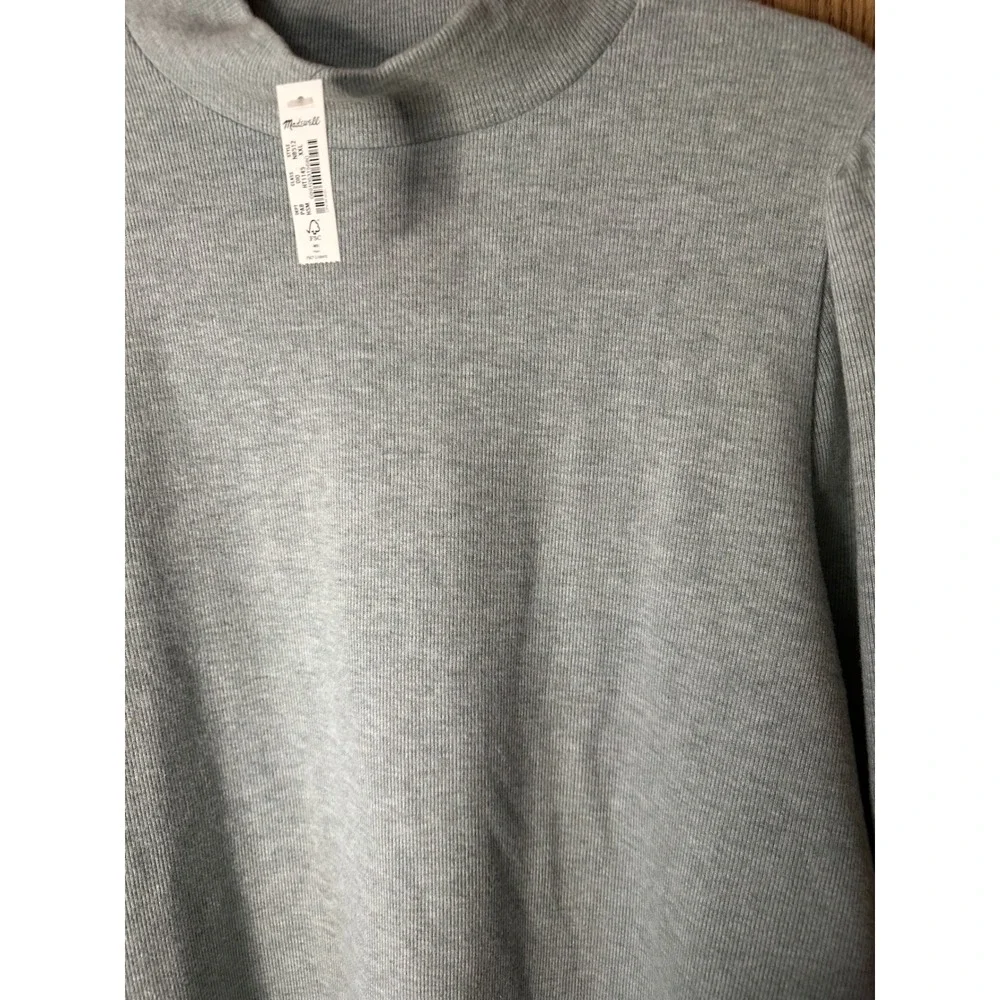 Madewell puff sleeve